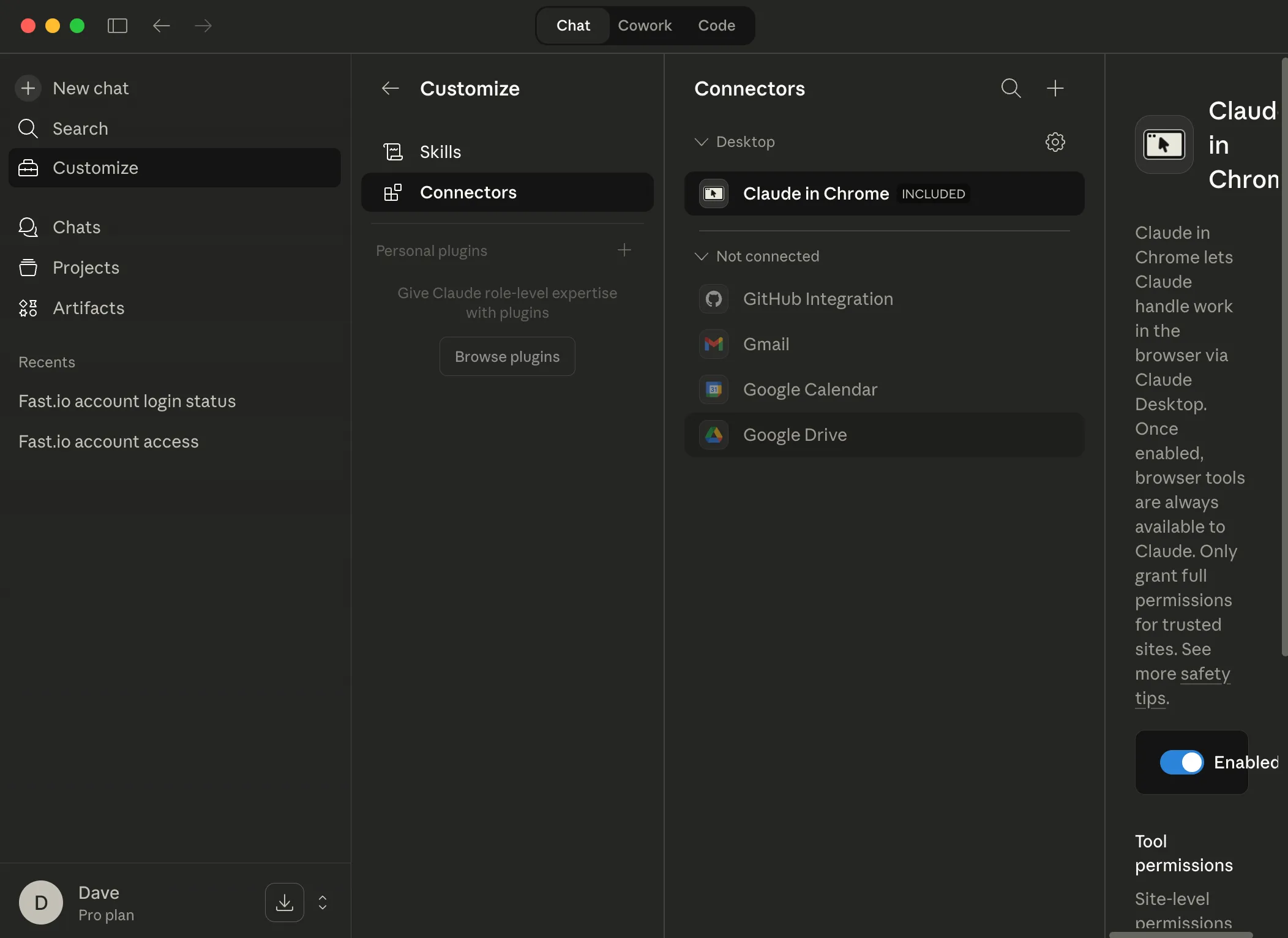 Claude Desktop Customize page showing Connectors section